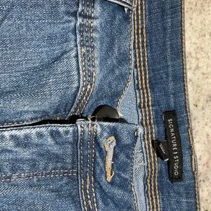 Signature Studio Women’s Jeans